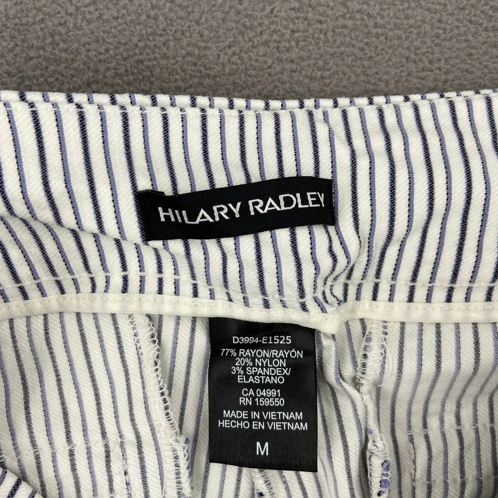 Hilary Radley Bermuda Shorts Womens Medium Blue White Pinstripe Stretch Mid Rise